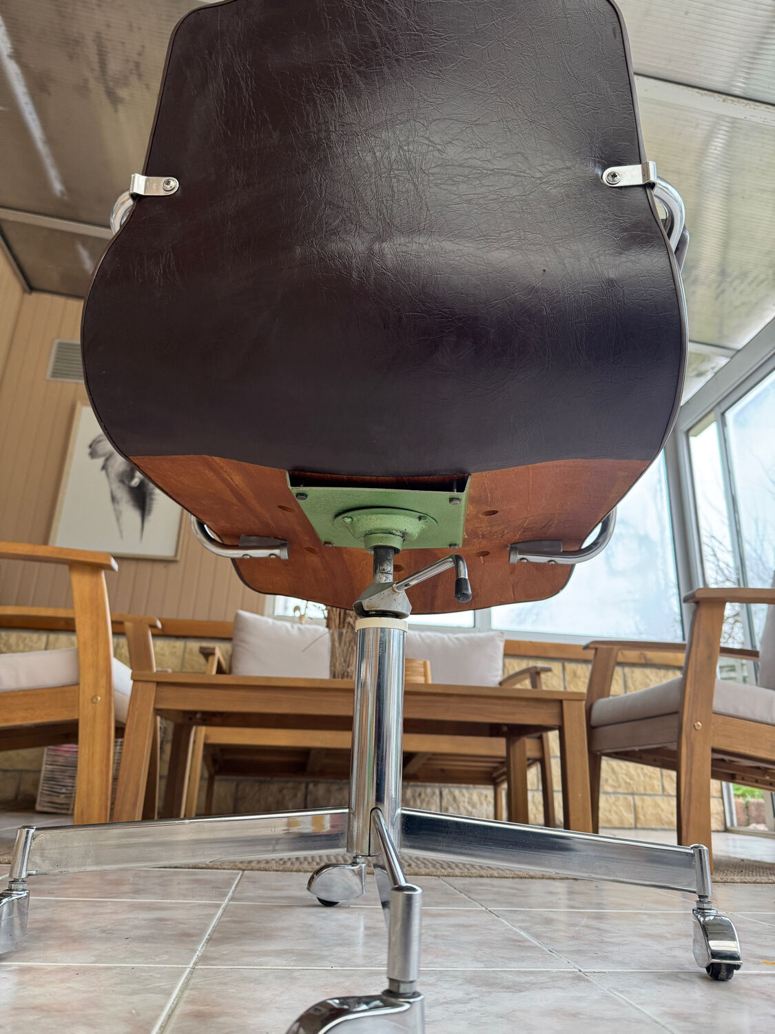 Architect's chair in leather – limited edition 13/98 – 1970s