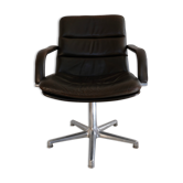 Geoffrey Harcourt's office chair for Artifort