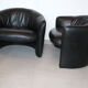 2 armchairs swann black leather