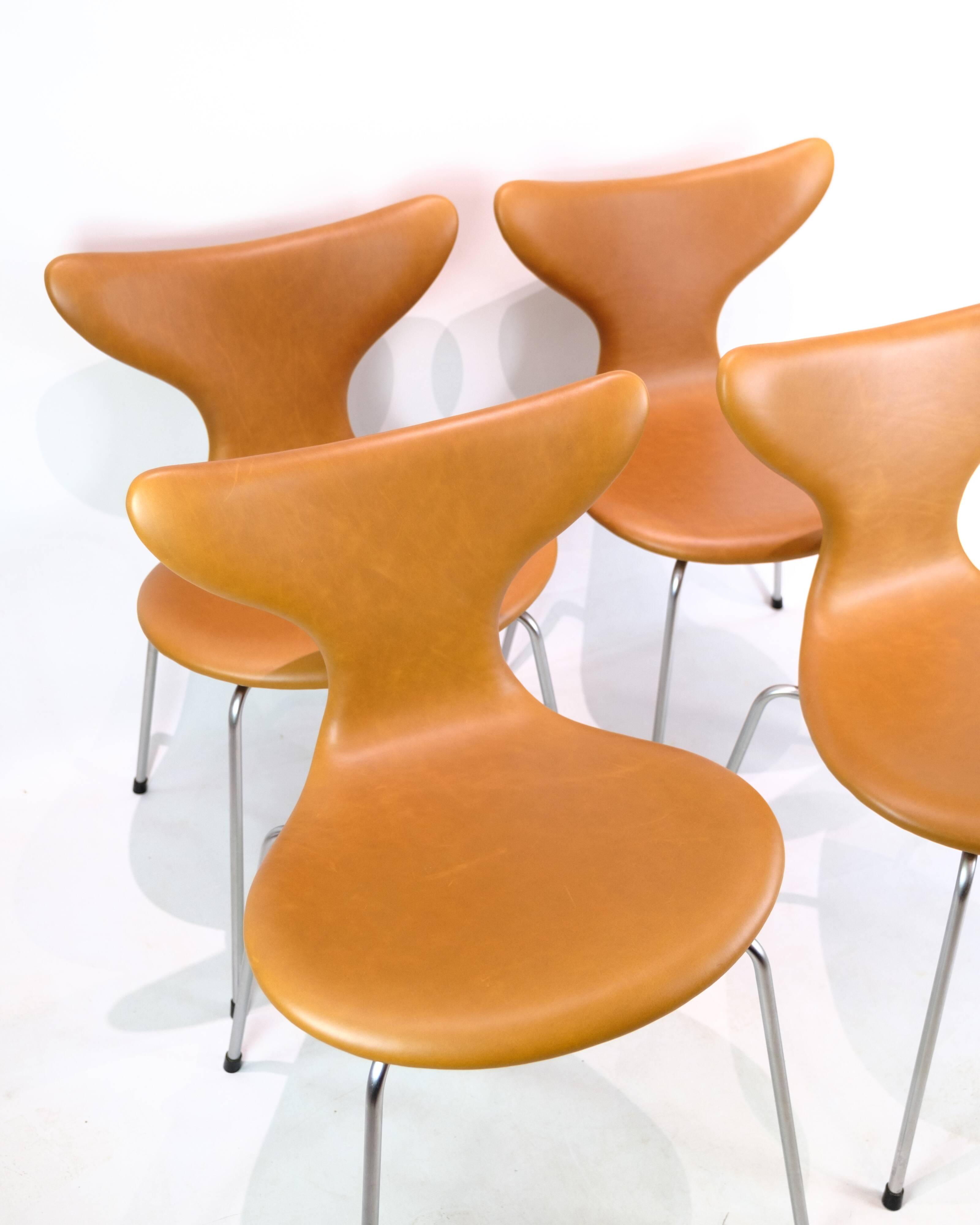Set Of 4 Dining Chairs Model 3108 Lily/Seagull Made In Cognac Elegance Leather By Arne Jacobsen