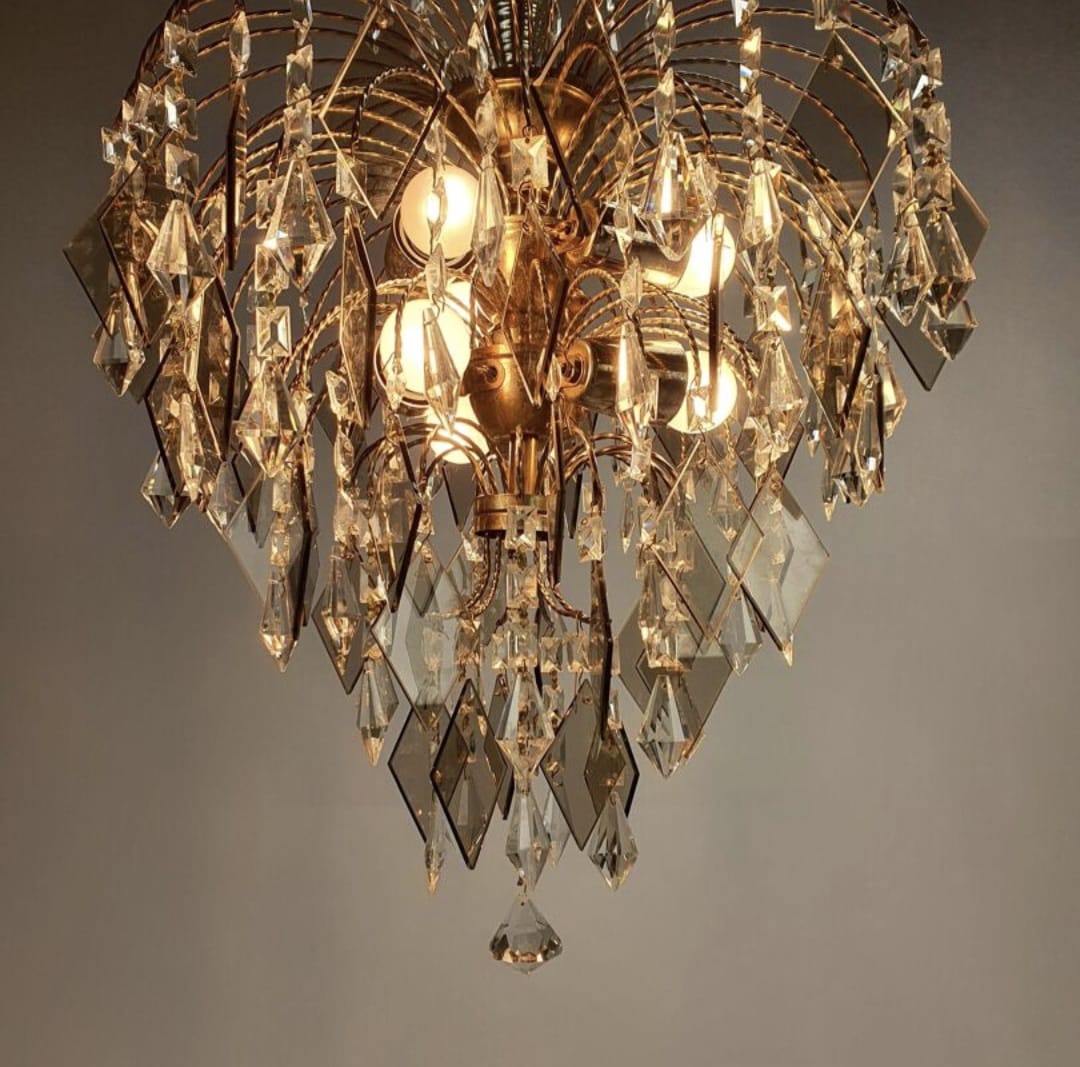 Hollywood Regency crystal and glass chandelier, 1970s