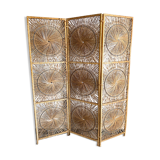 Rattan screen sun pattern