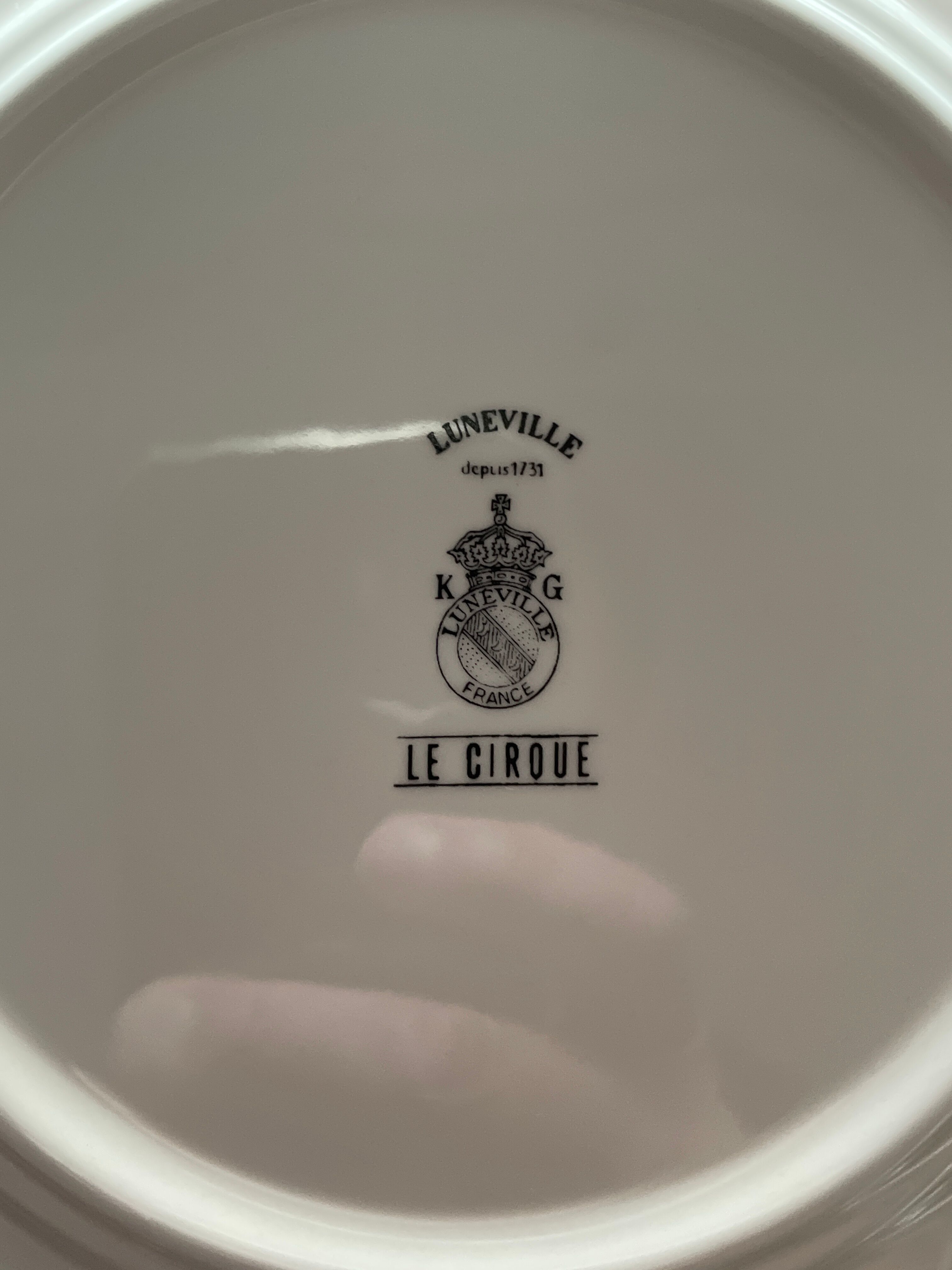 Series of 6 K&G Lunéville dessert plates, circus theme