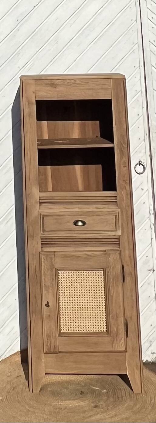 Antique bonnetière in solid raw oak and canework - compass feet