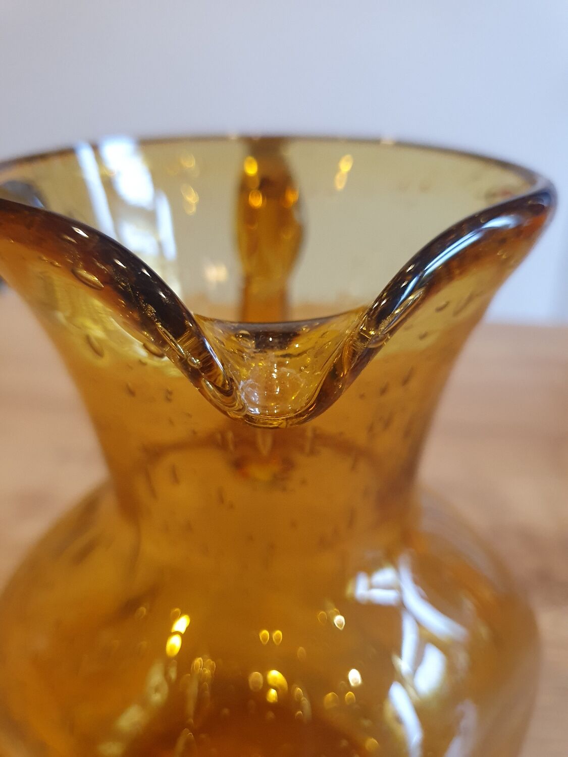La Rochere bubbled glass carafe