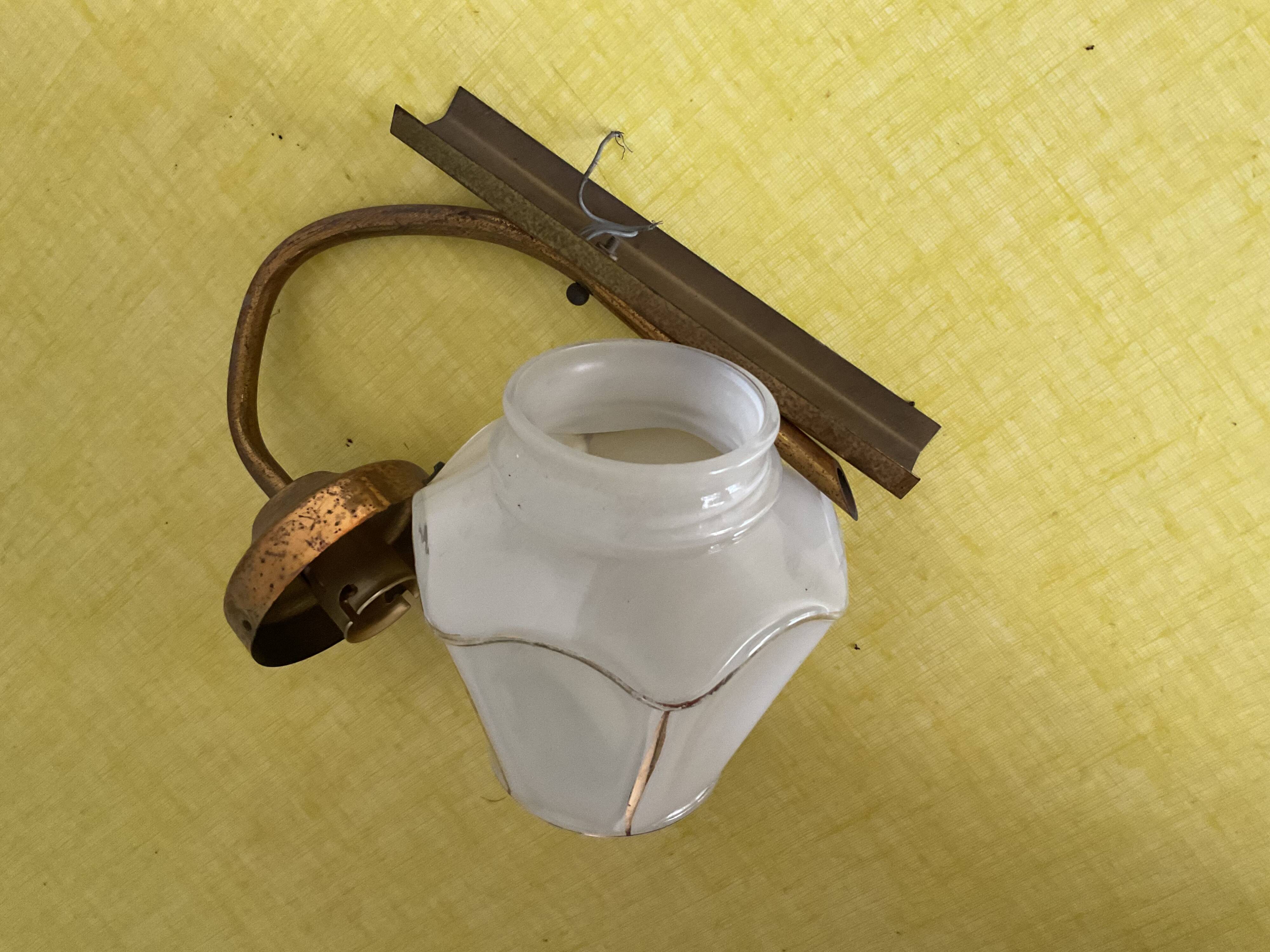 Bronze Art Deco wall light