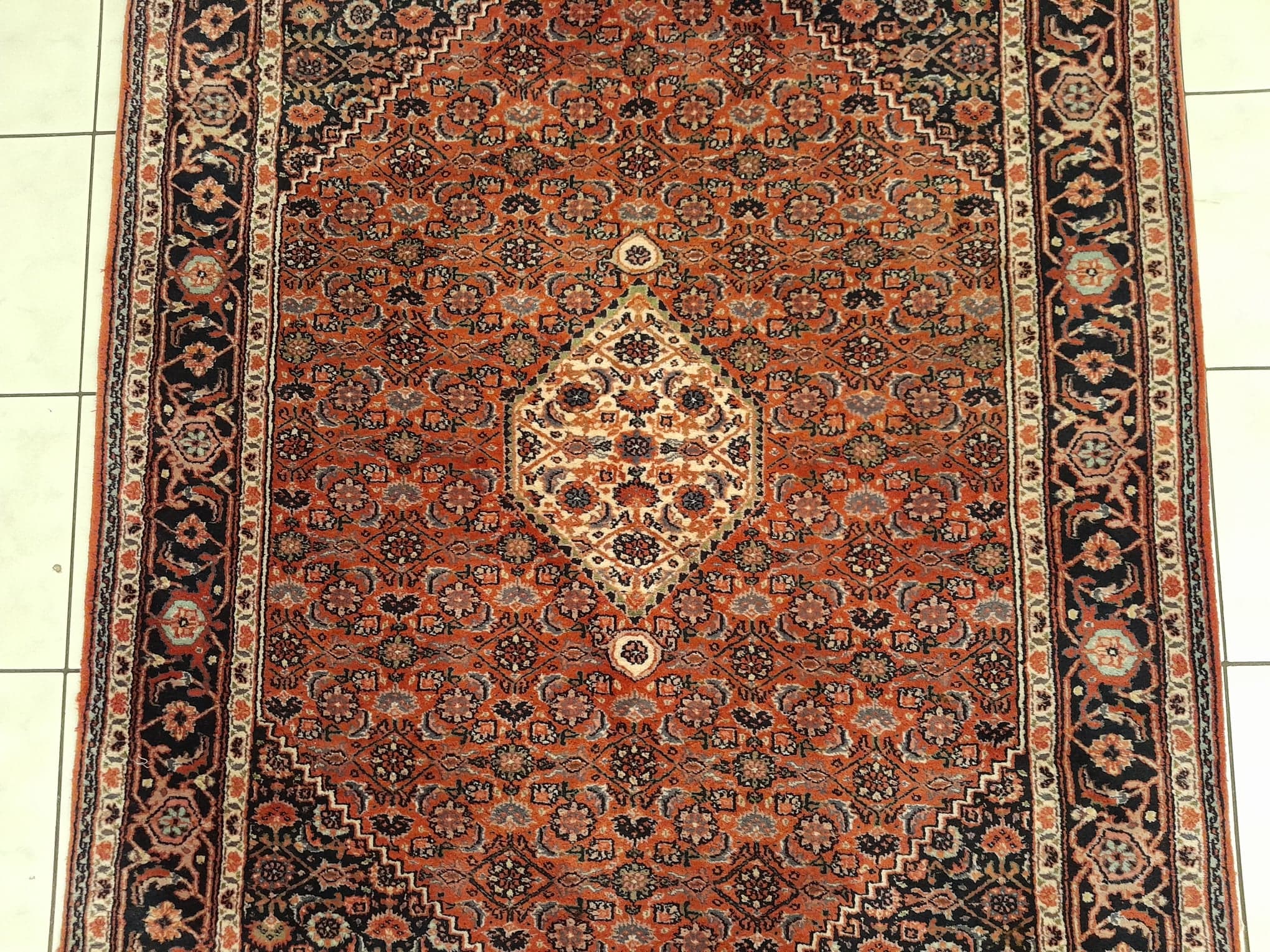 Handmade indo-bidjar rug 183x131cm