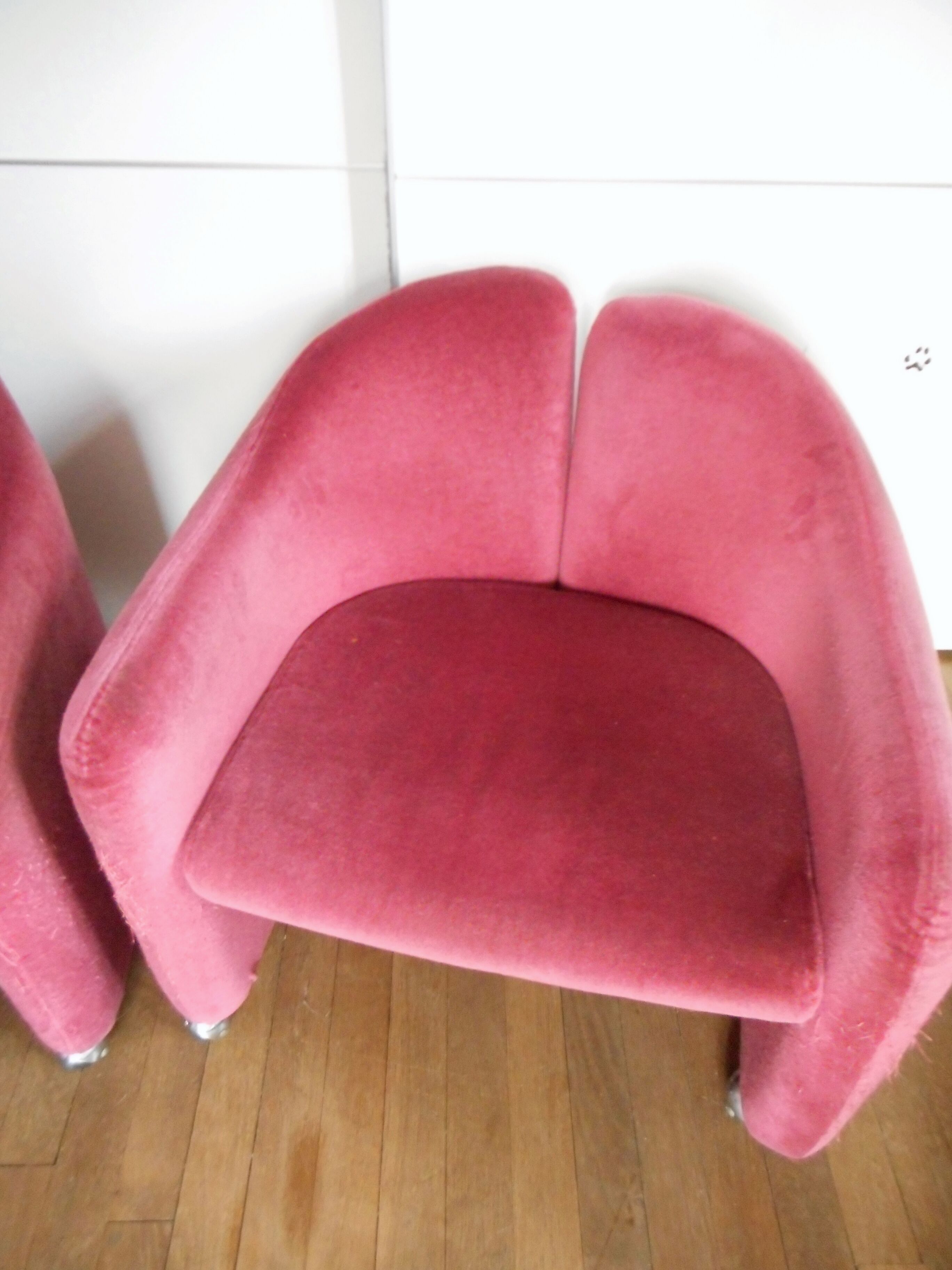 Paire de fauteuils PS142, Eugenio Gerli, 1960s, velours framboise