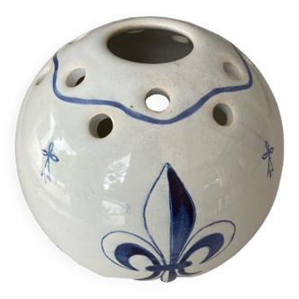 Flower vase