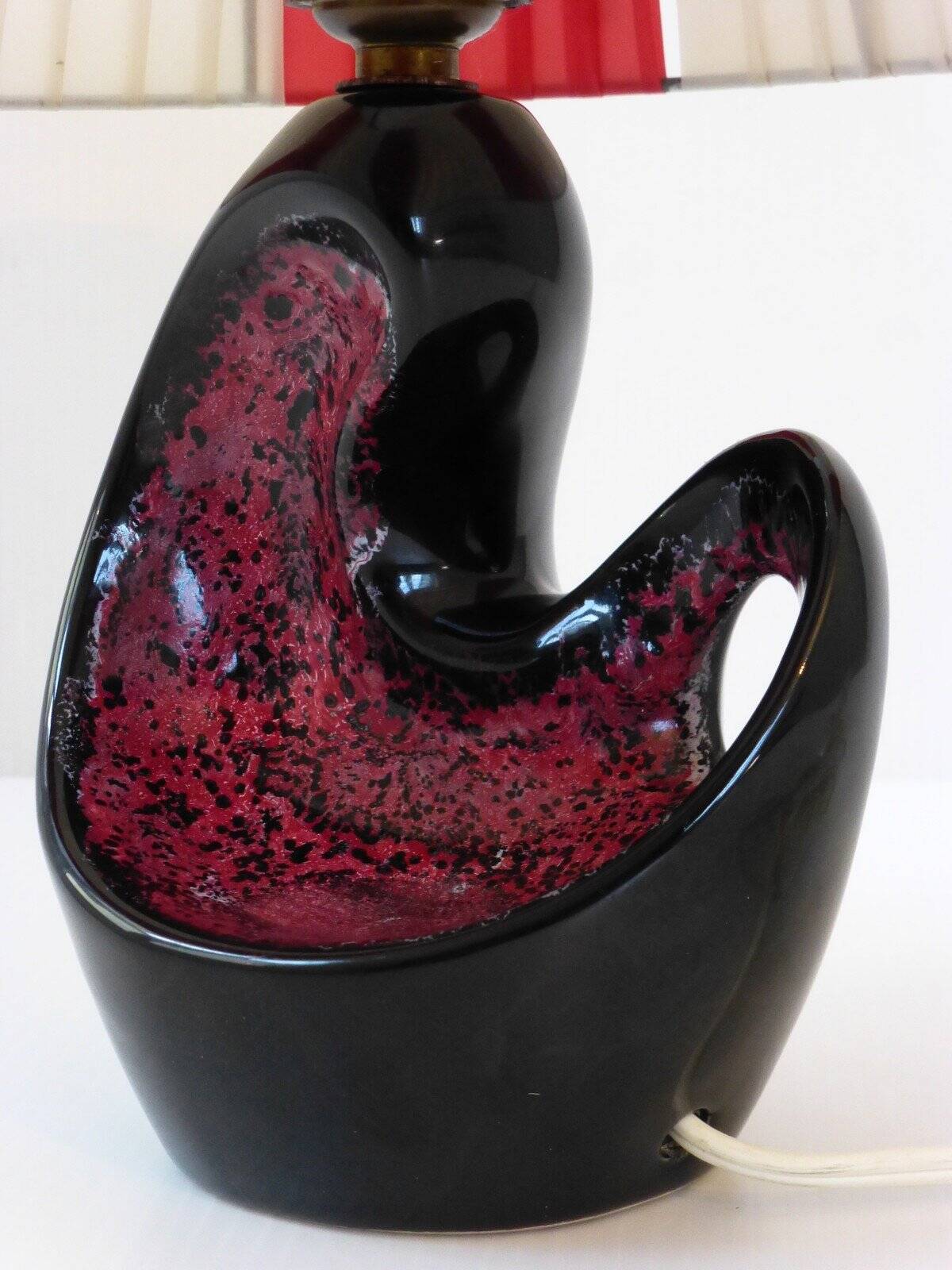 Vintage 1950s purple and black ceramic table lamp