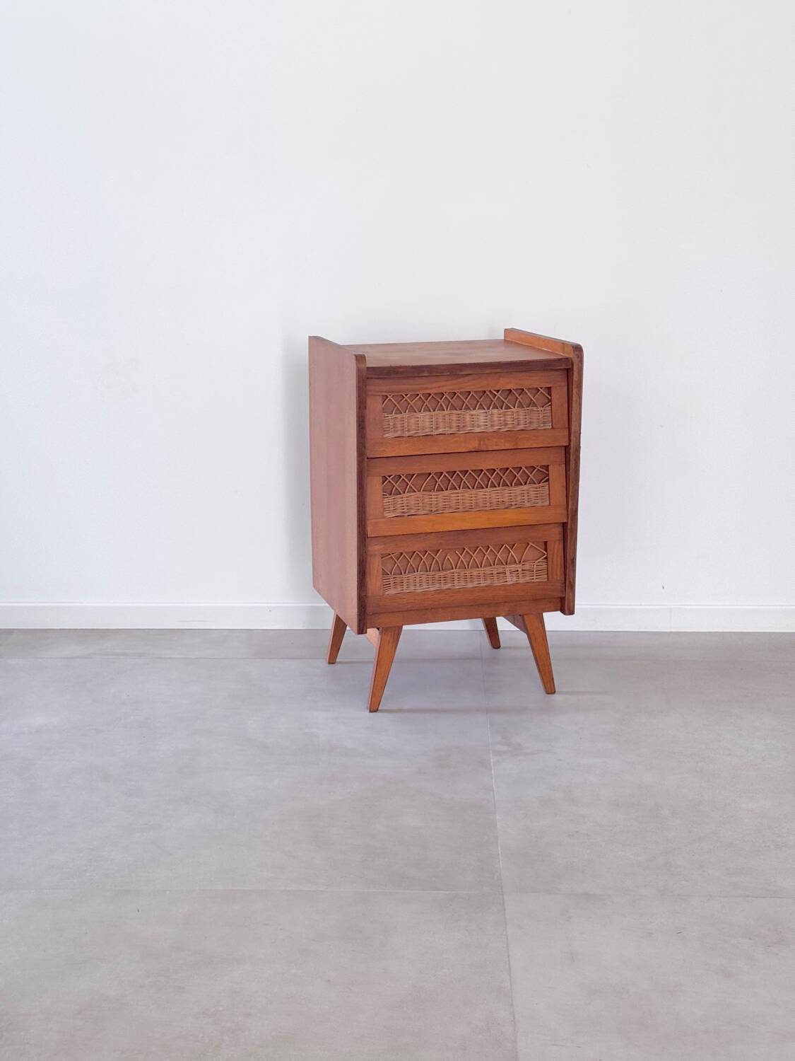 Vintage chest of drawers with tapered legs