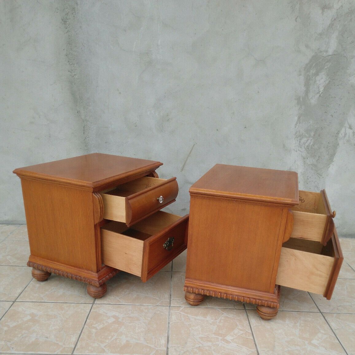Pair of Victorian Lexington bedside tables