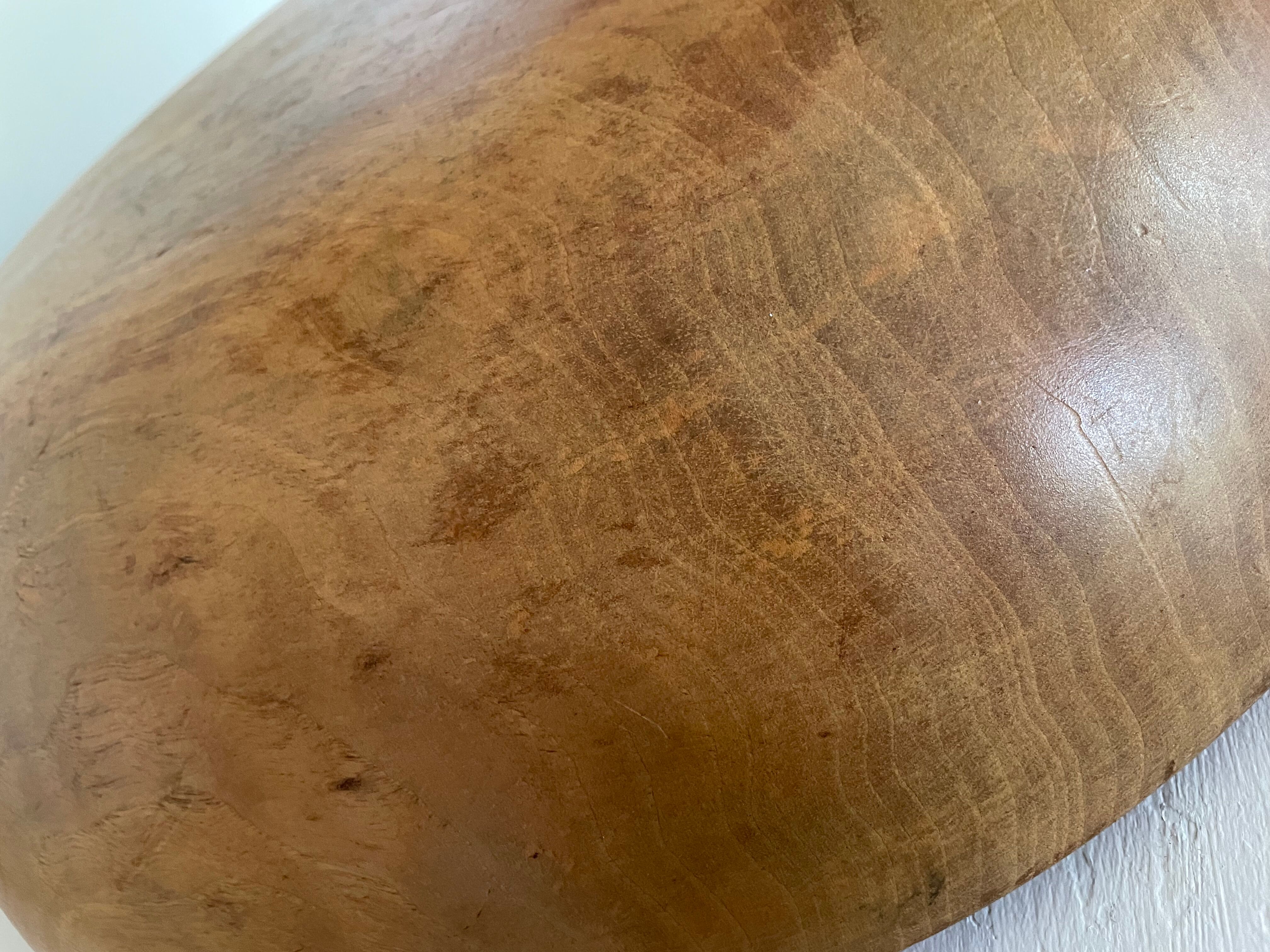 Solid wood fruit basket