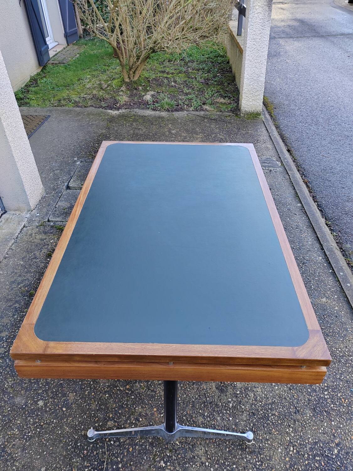 Herman Miller Eames and Eieimann desk