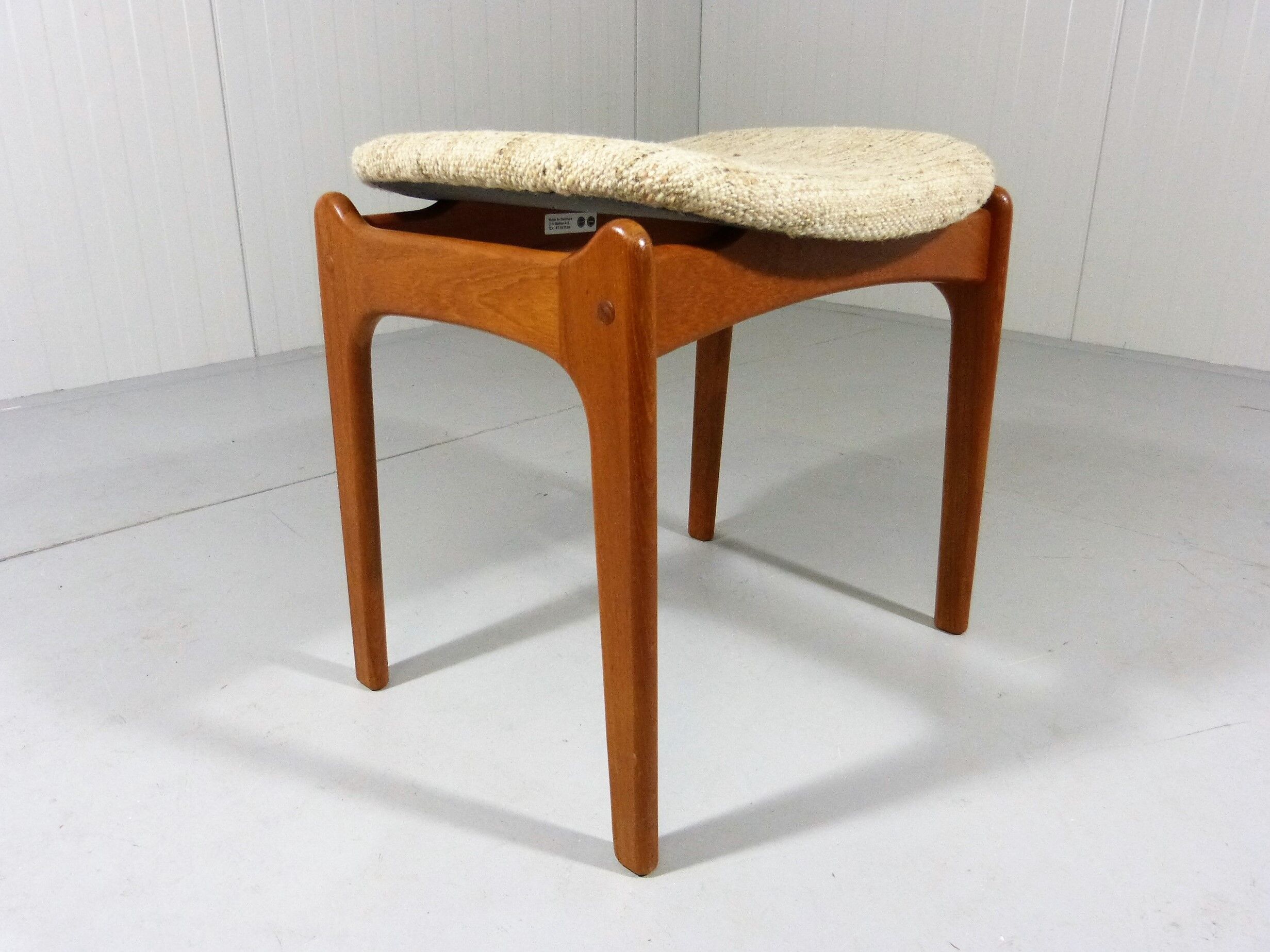 Modèle de tabouret en teck vintage 49 par Erik Buch pour O.D.Mobler A-S, Danemark