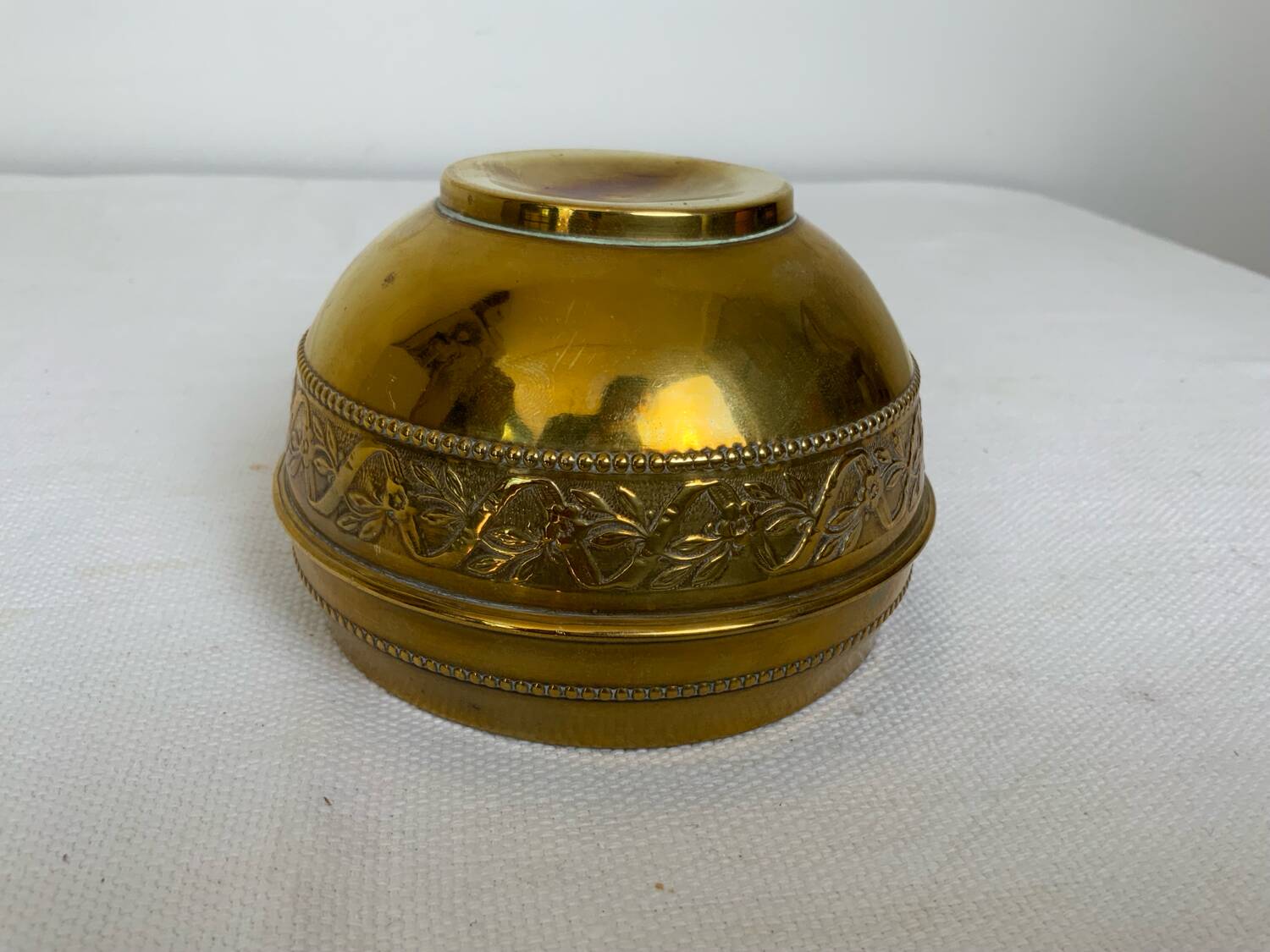 Brass plant pot