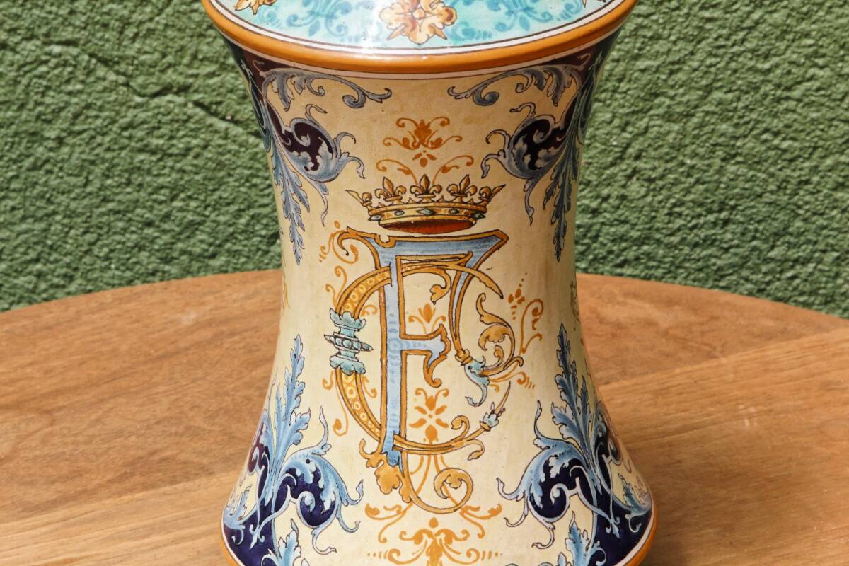 Albarello signé Ulysse de Blois, style Renaissance