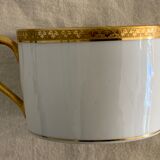 12 coffee cups and 12 white porcelain cups of Gold Gold Limoges