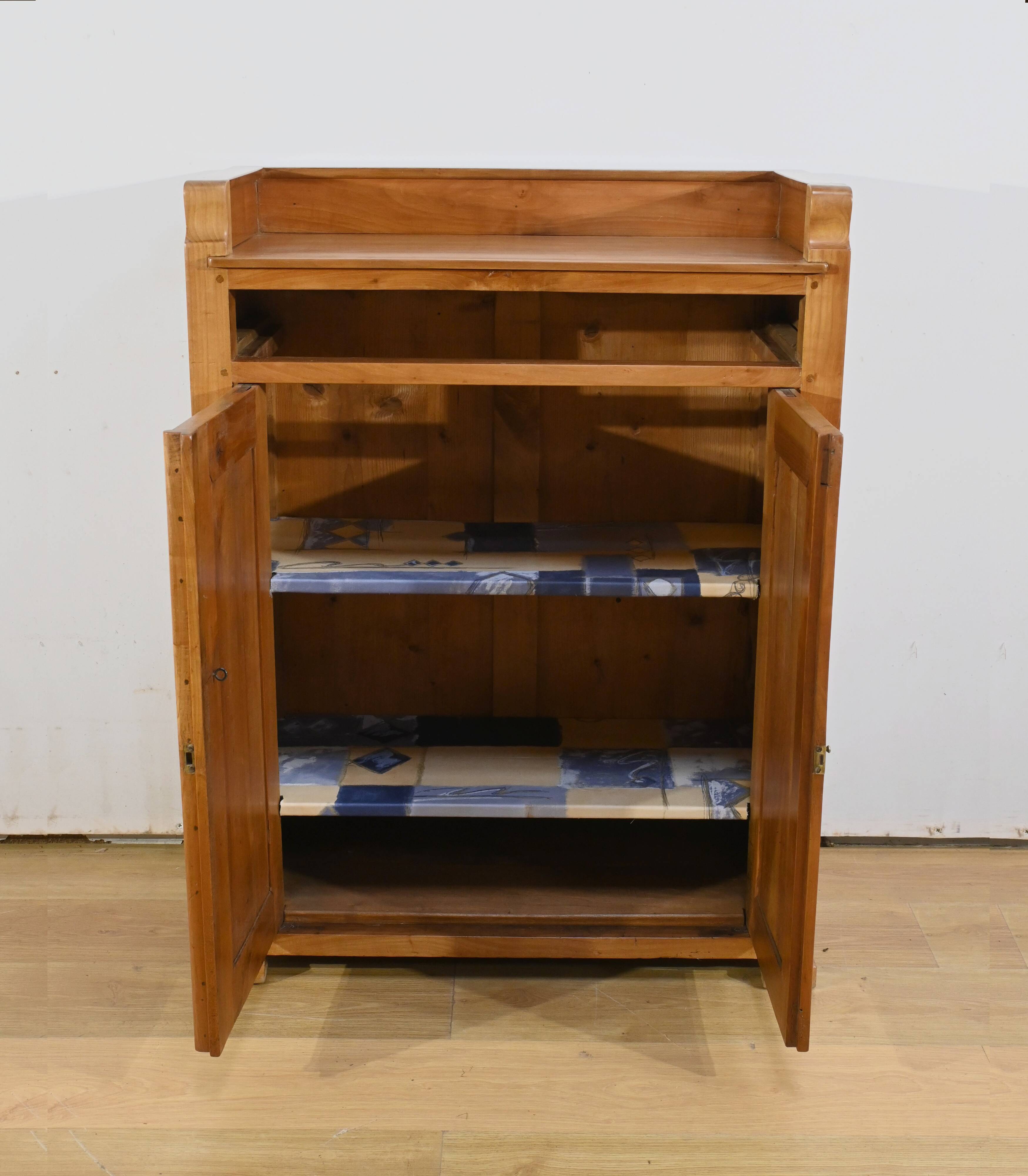 Community Furniture Sideboard in Blond Cherry – Late 19th Century