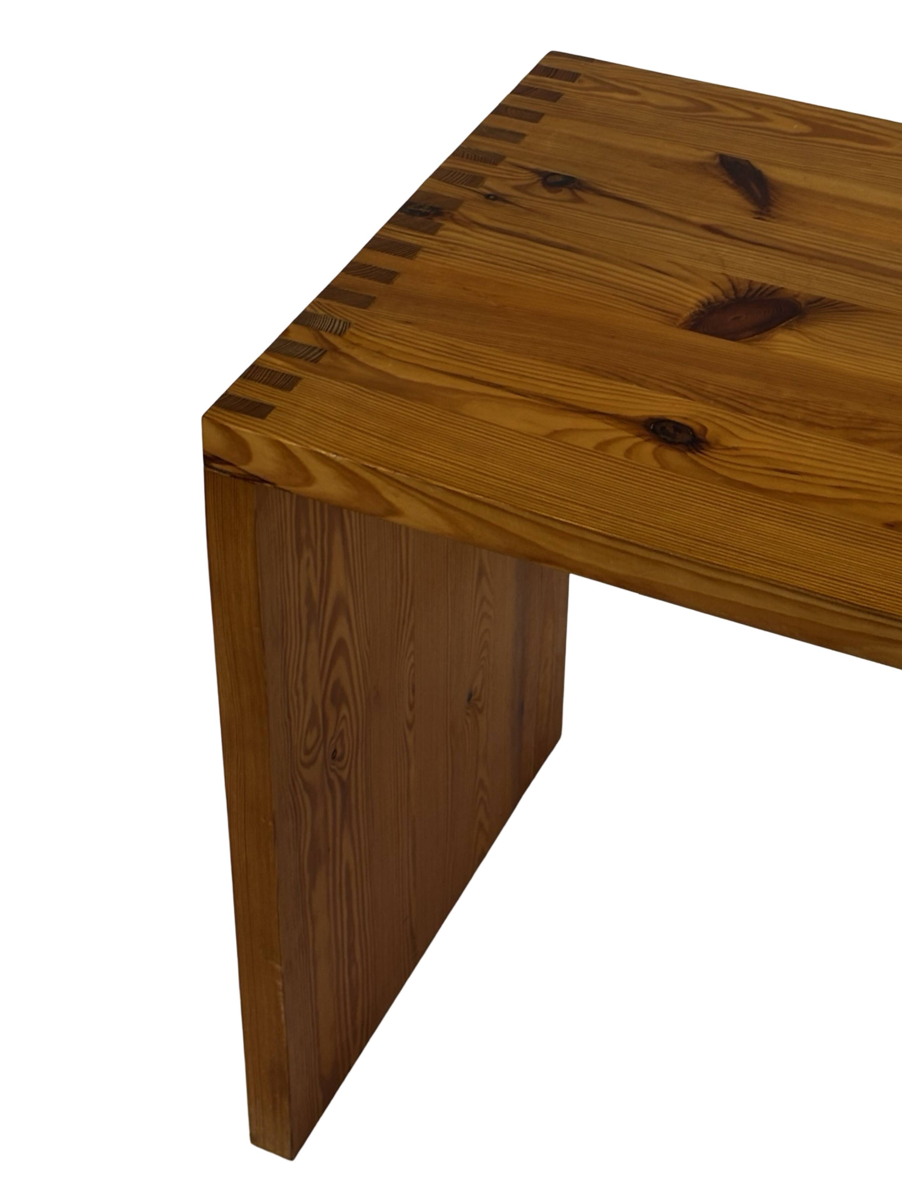 Table d'appoint vintage Ate Van Apeldoorn, pin, années 1970