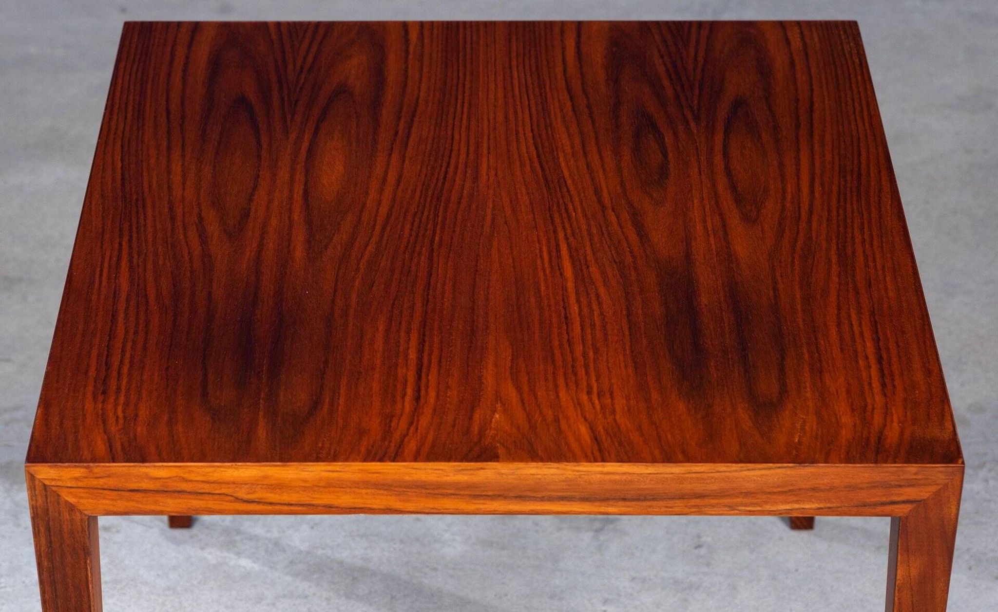 Table Basse ou d'Appoint Mid-Century en Palissandre par Severin Hansen pour Haslev Møbelsnedkeri, Danemark, 1950s