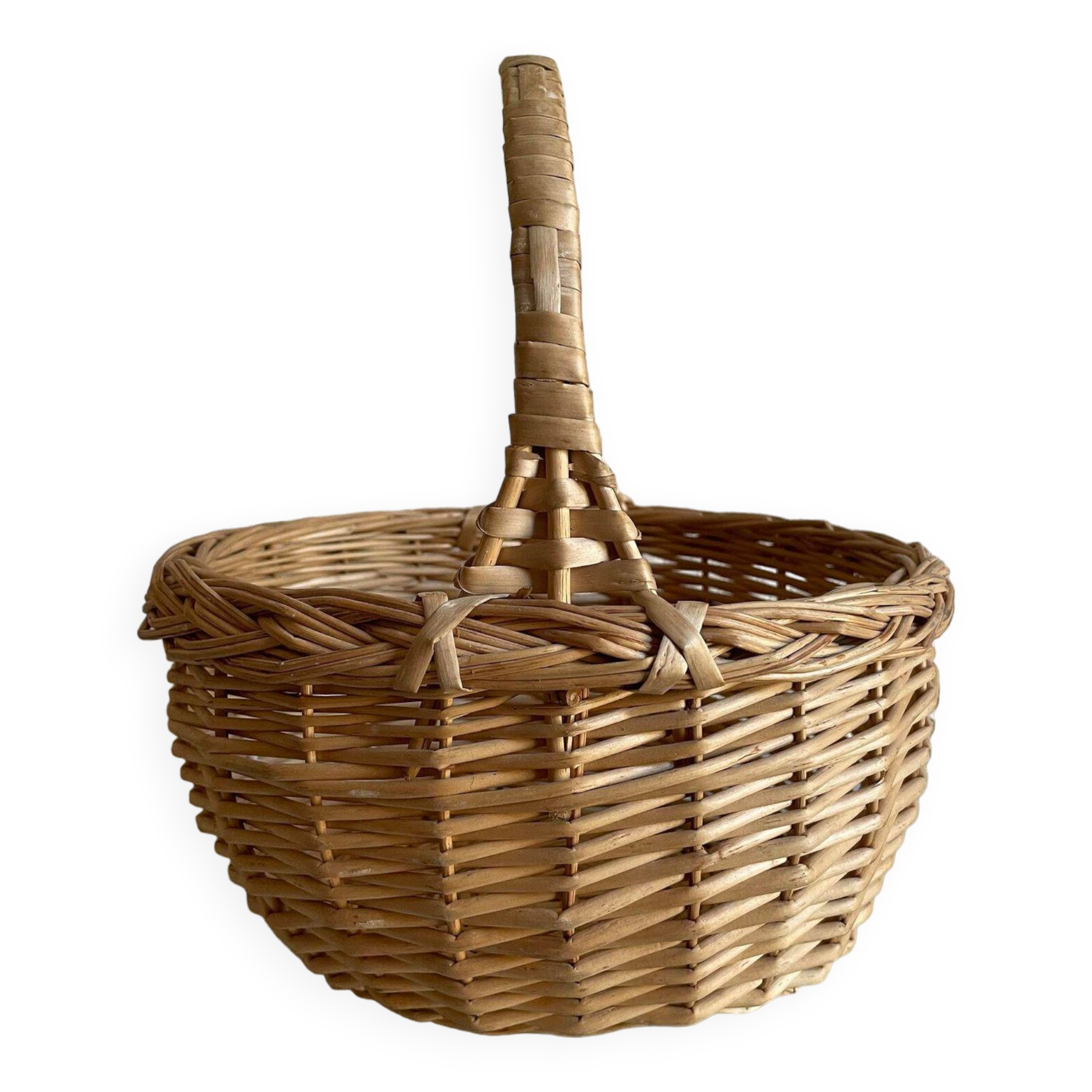Small beige basket