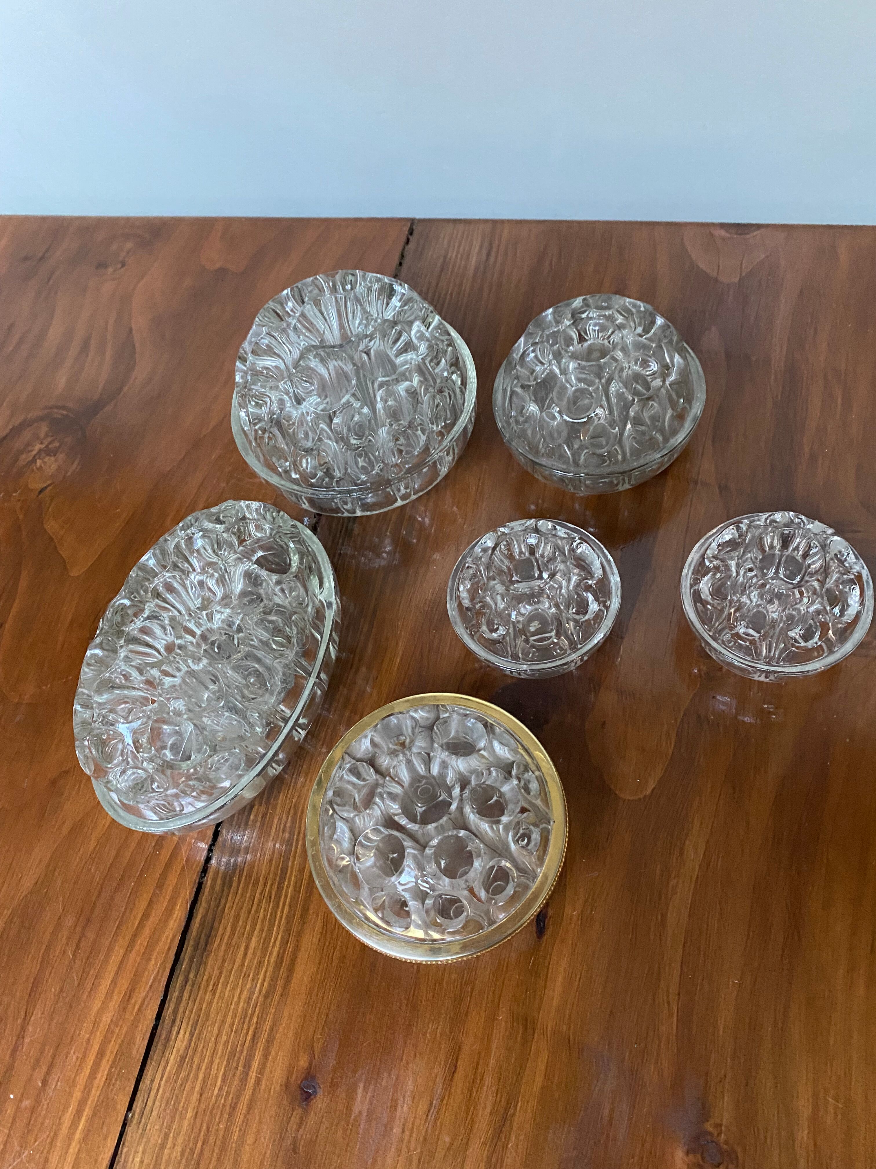 Flower bases