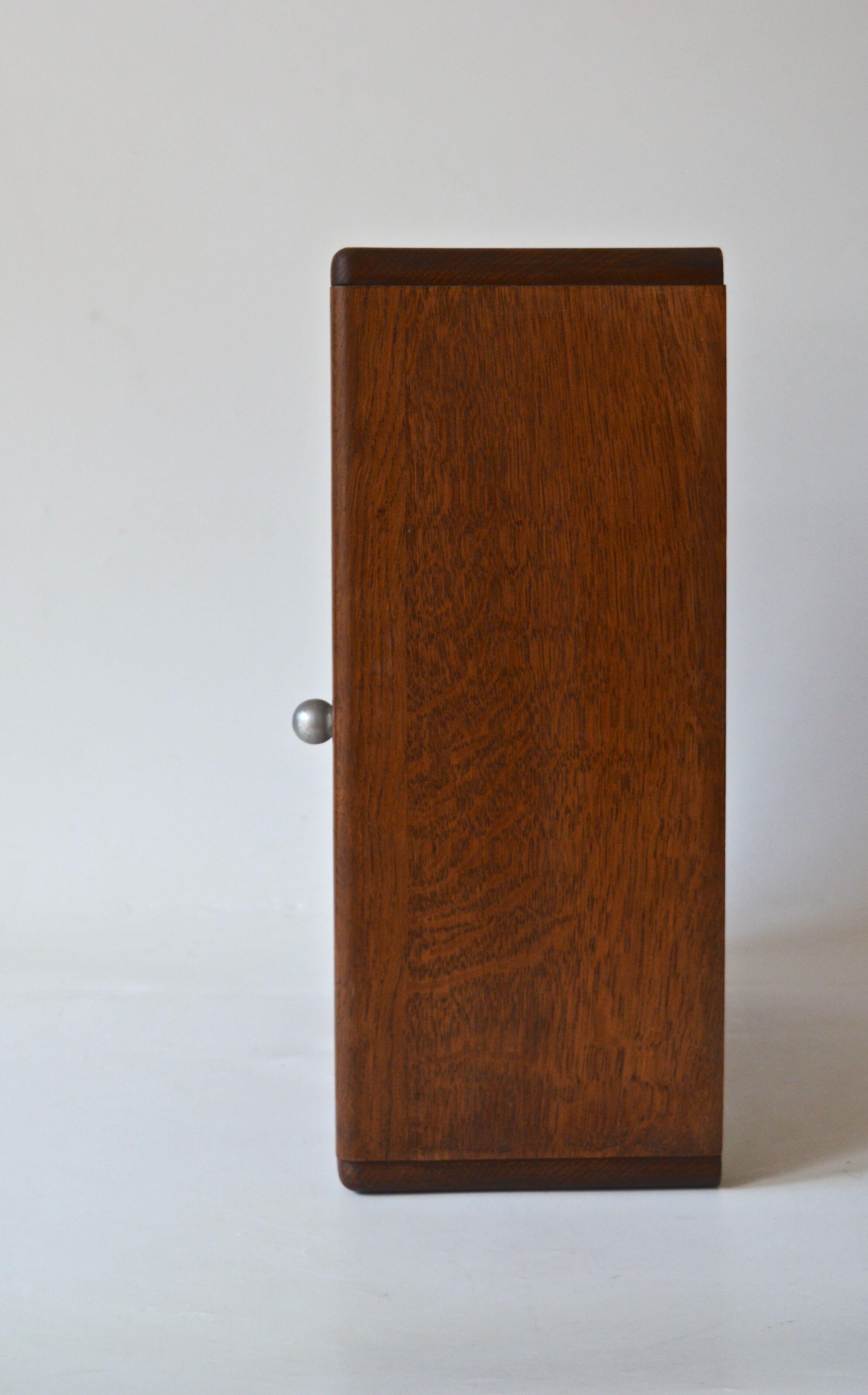 Medicine cabinet