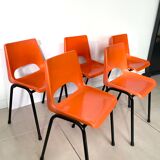 Chaise d'écolier orange
