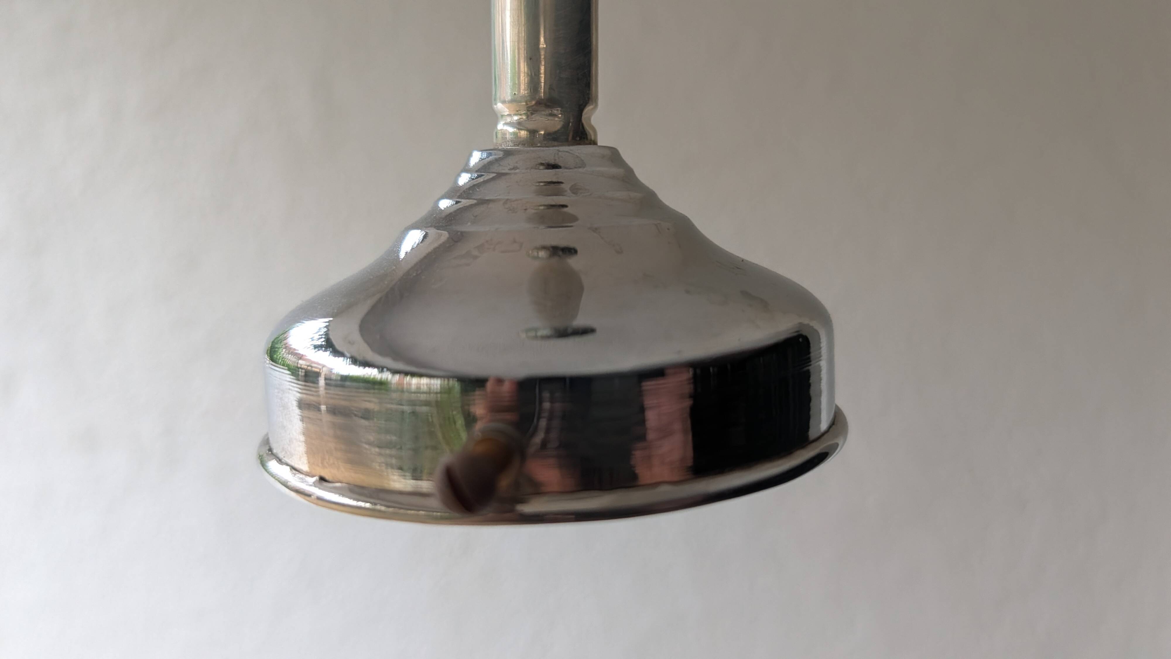 White opaline suspension and chrome metal — old school spirit
