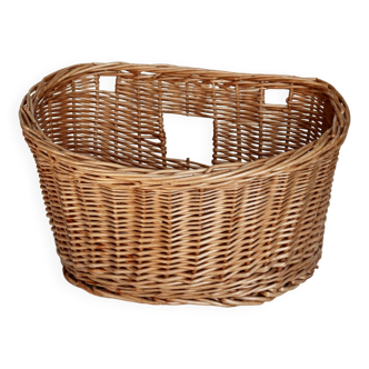 Panier mural vintage en osier tressé