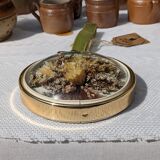 Domed frame of dried flowers