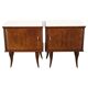 Paire de tables de chevet italiennes en noyer avec plateau en verre, années 1950