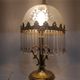 Lampe de table Peris Andreu, laiton doré, verre dépoli décoré, Espagne, années 60.