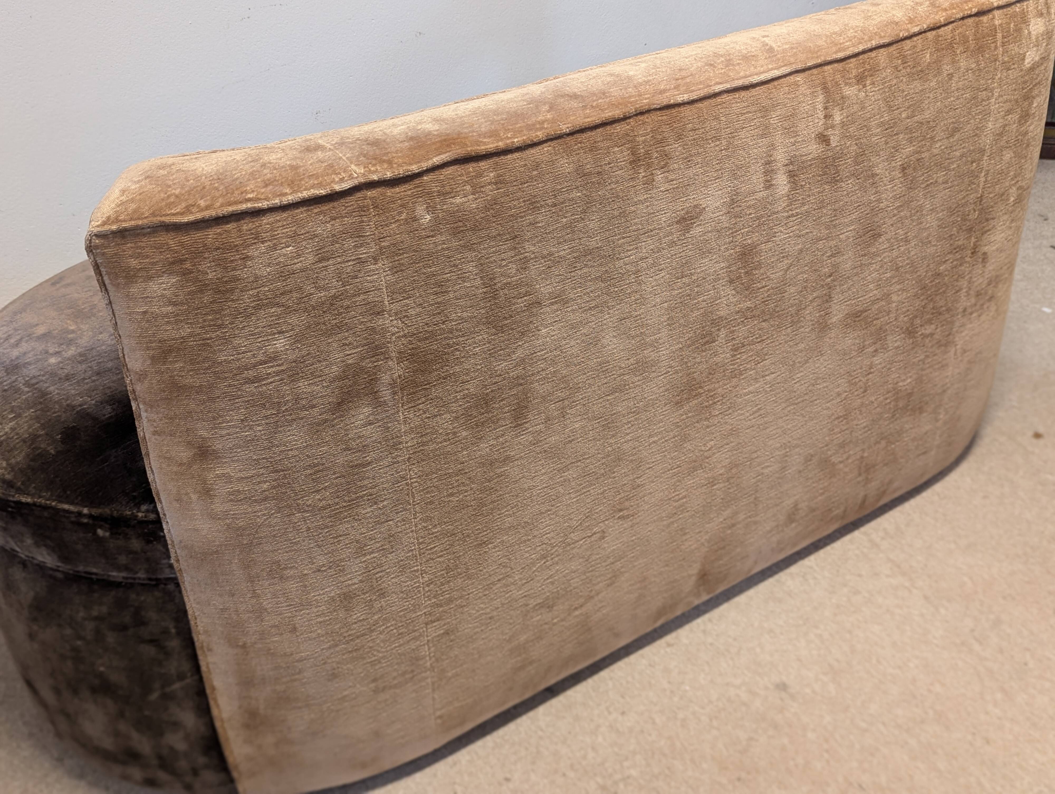 Velvet bench from Boucheron Paris.
