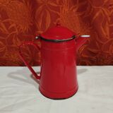 Cafetière en tôle émaillée rouge