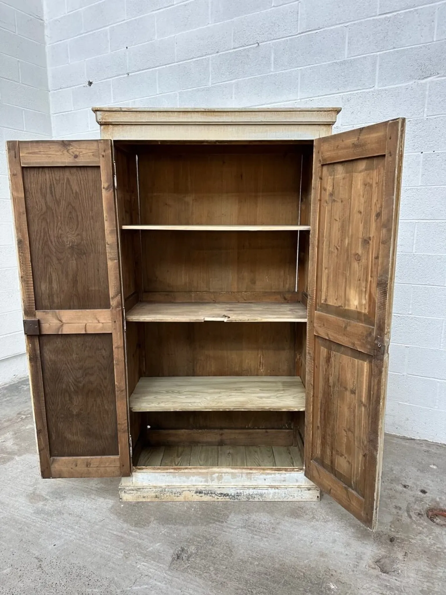 Workshop cupboard from the early 20th century.