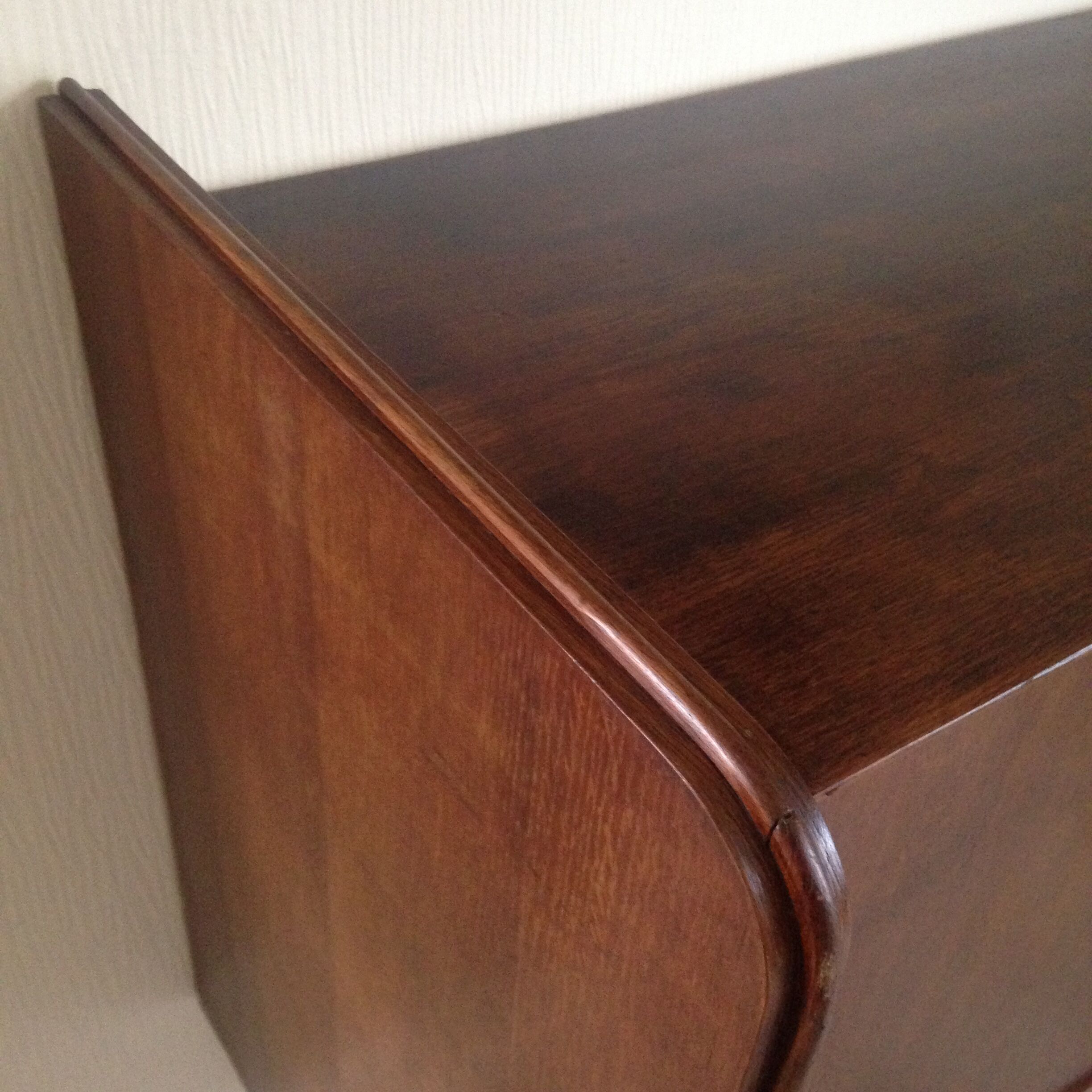 Sideboard SAM Edition with compass feet