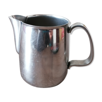 Metal pitcher