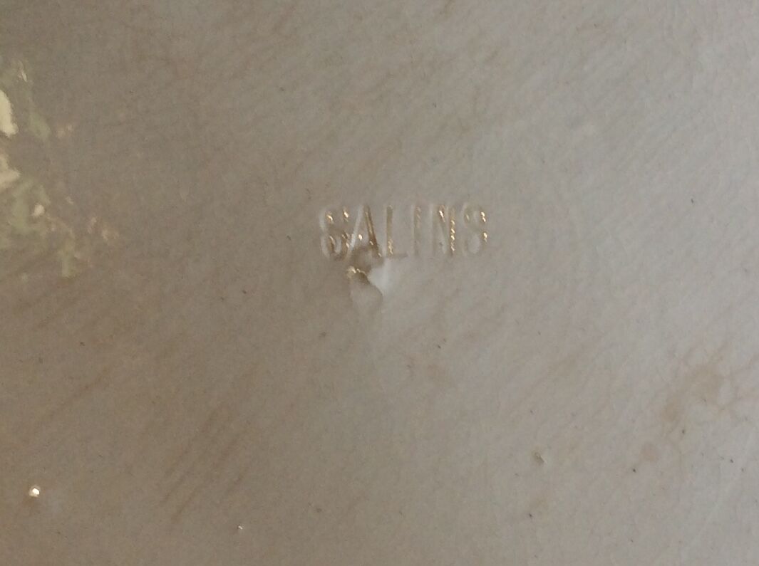 6 plates of asparagus artichokes in slurry, salines