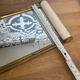 Vintage 1950s roller mirror plateau in very good condition.