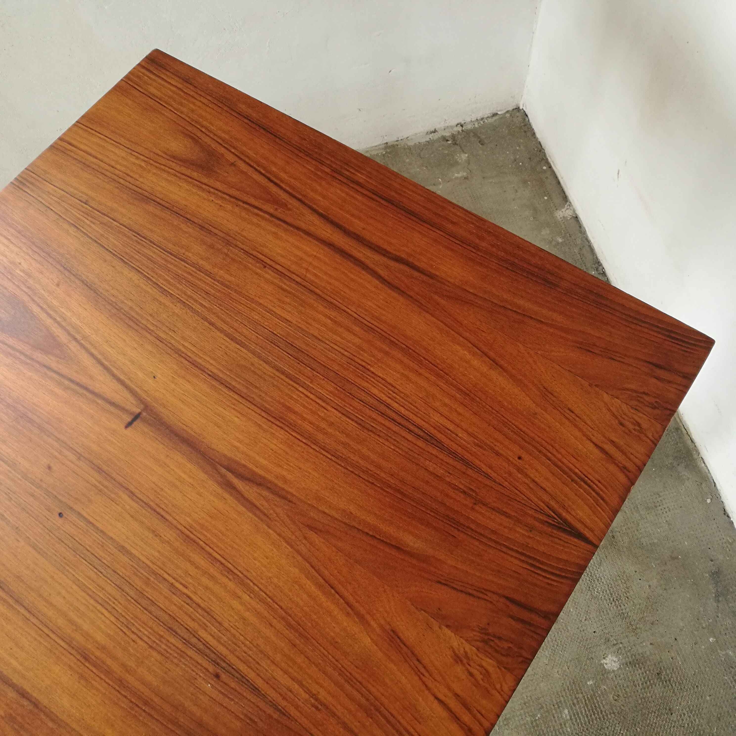 Scandinavian square table, spindle feet