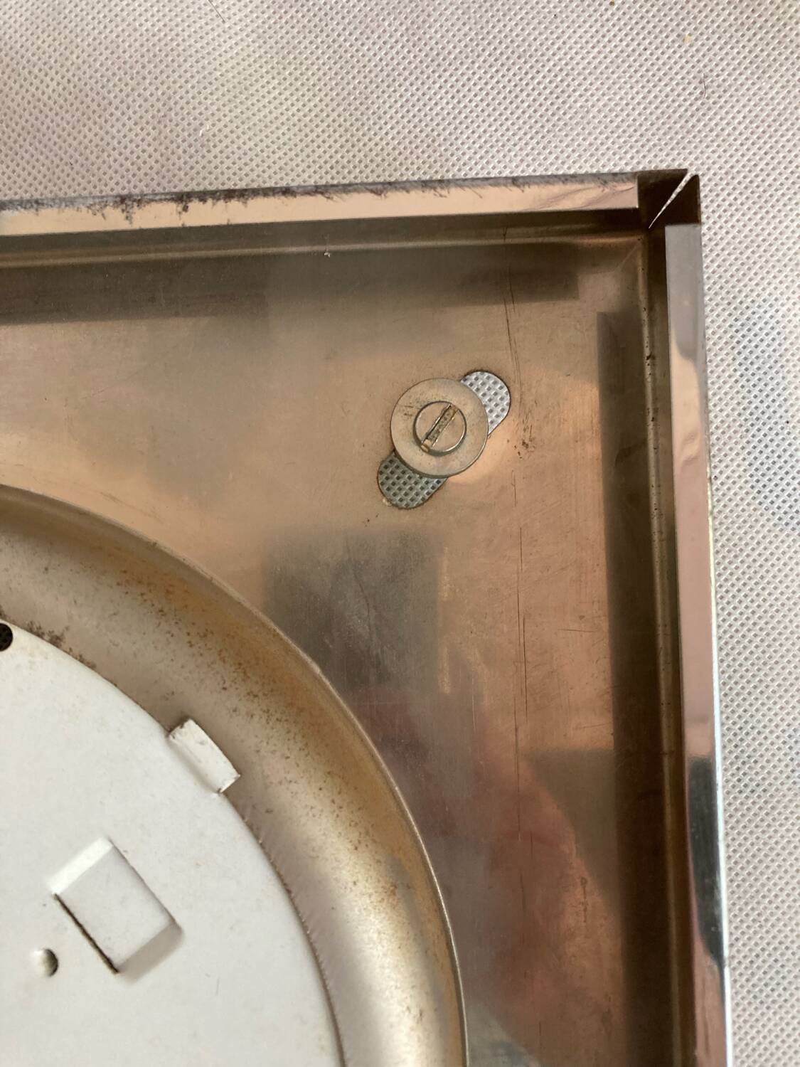 Vintage 70's wall light in white Murano glass