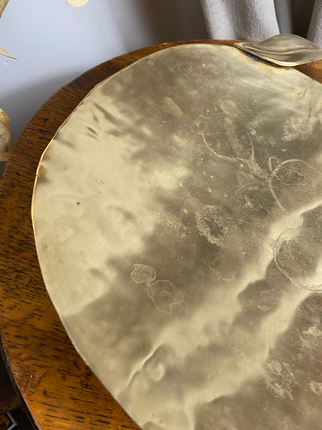 Large brass bowl, in the shape of an apple