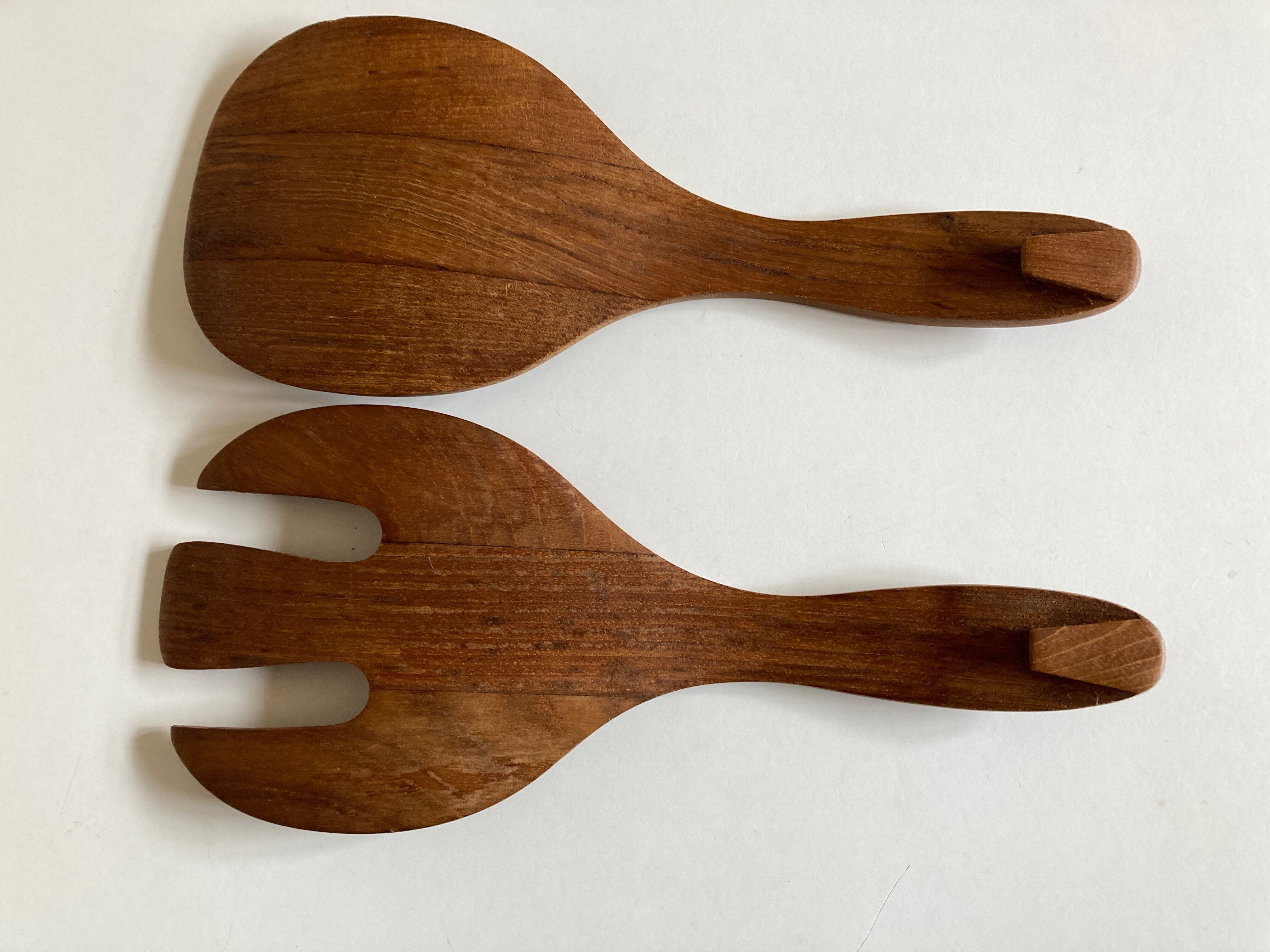 Pair of XXL Scandinavian service cutlery in solid teak 1960