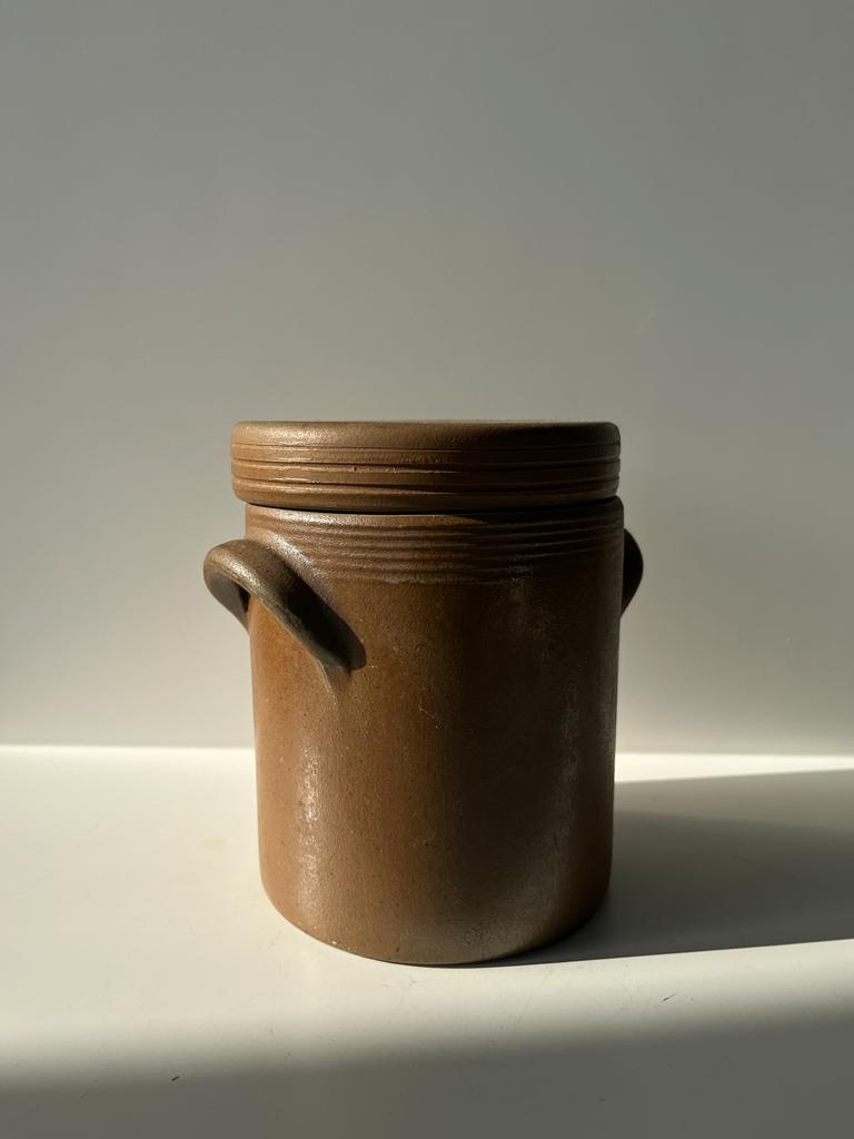 Stoneware pot made in France