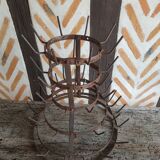 If hedgehog carries metal bottles