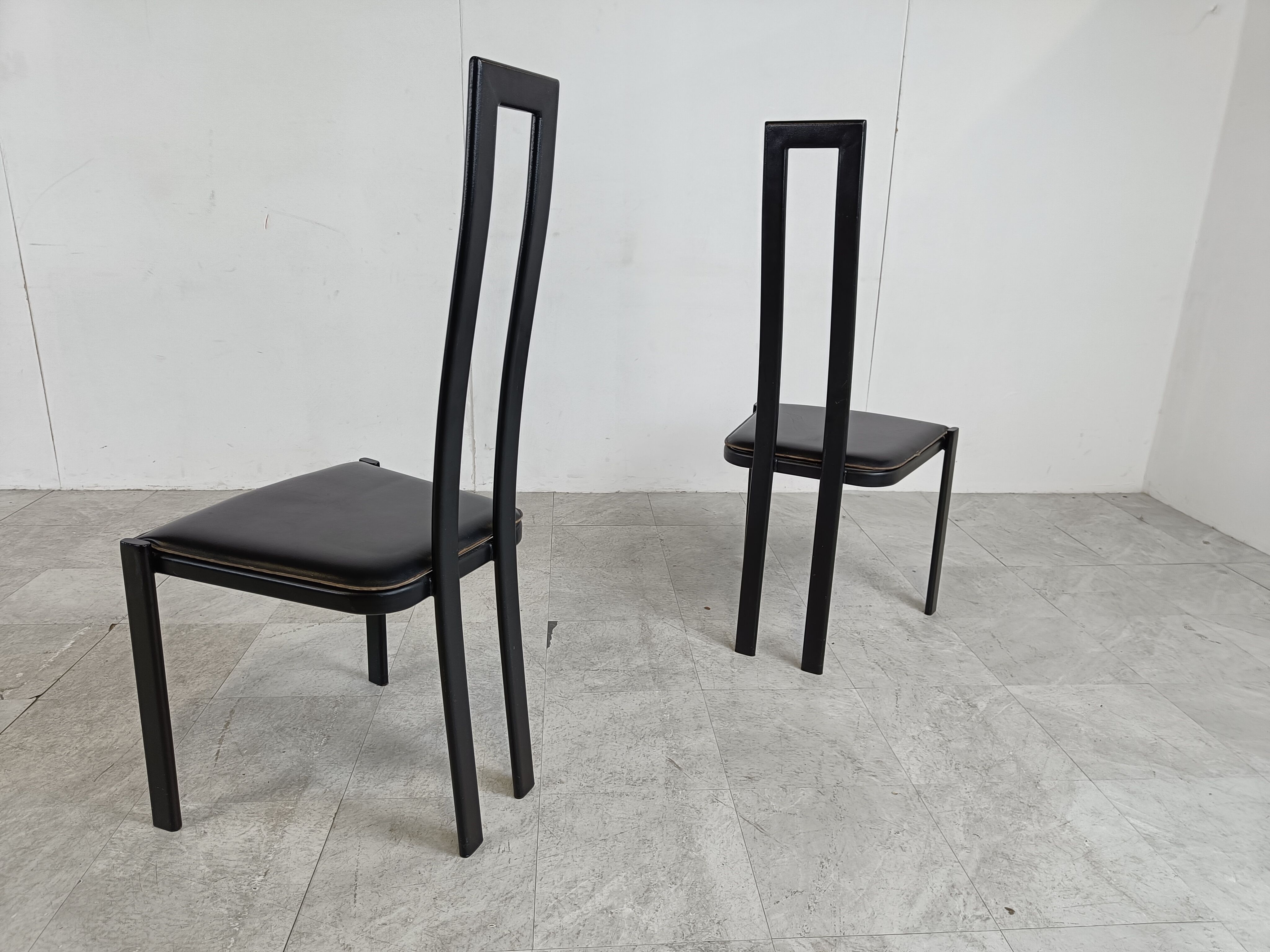 Set of 6 italian post modern dining chairs, 1980s