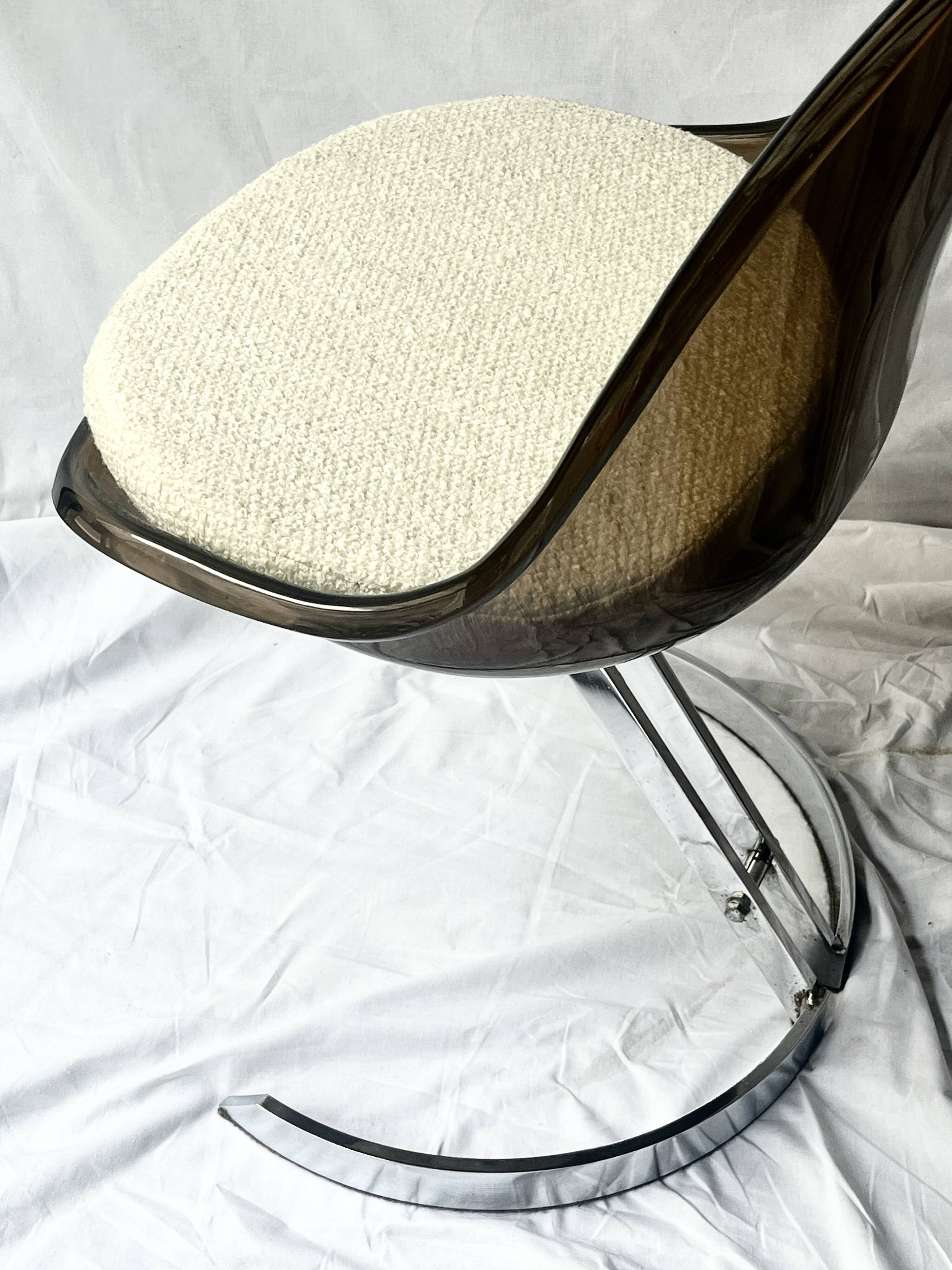 tulip chair in smoked plexiglass and chrome by Boris Tabacoff, design 1970