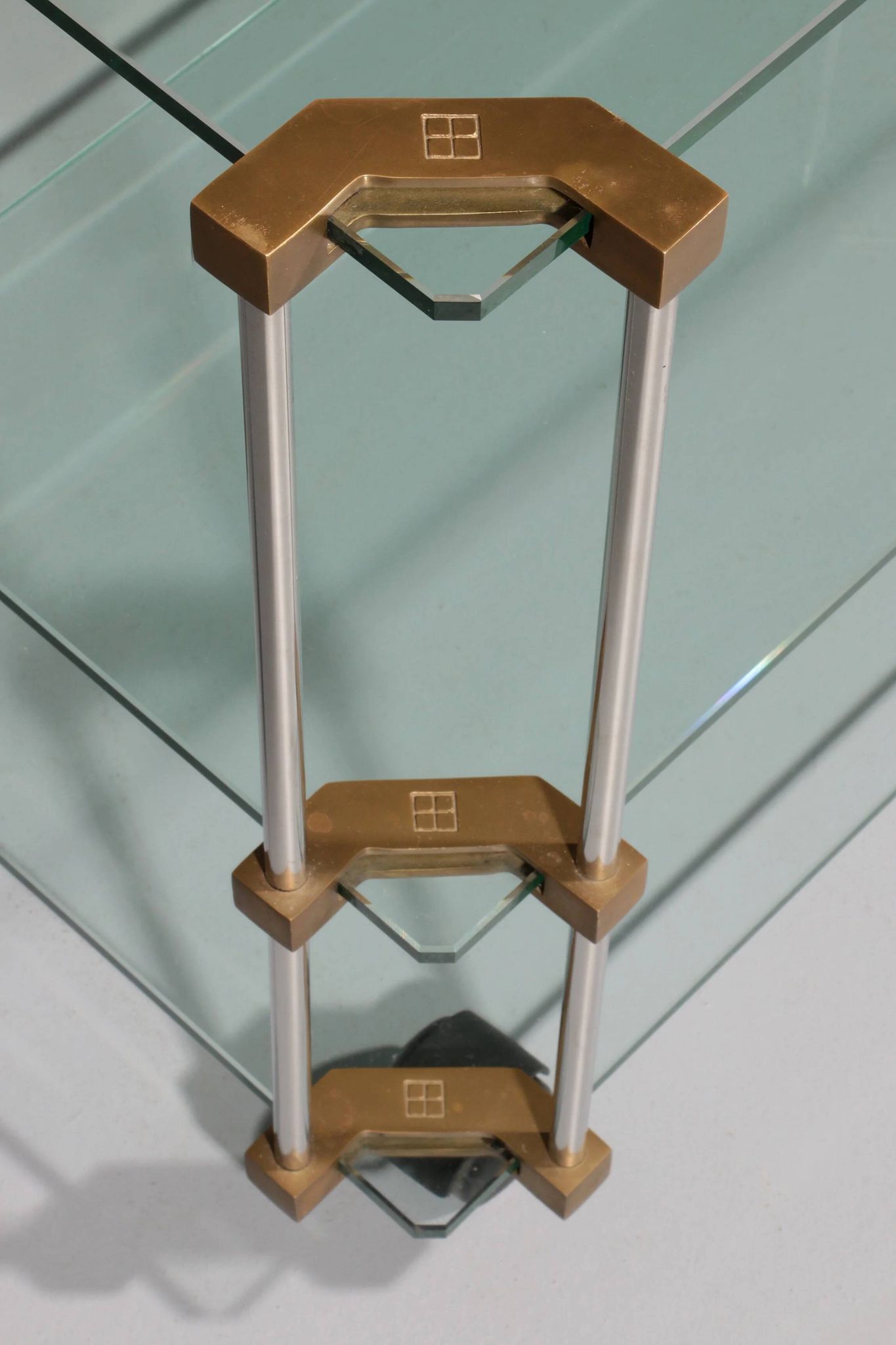 Peter Ghyczy Apart trolley – Iconic 1970s European design